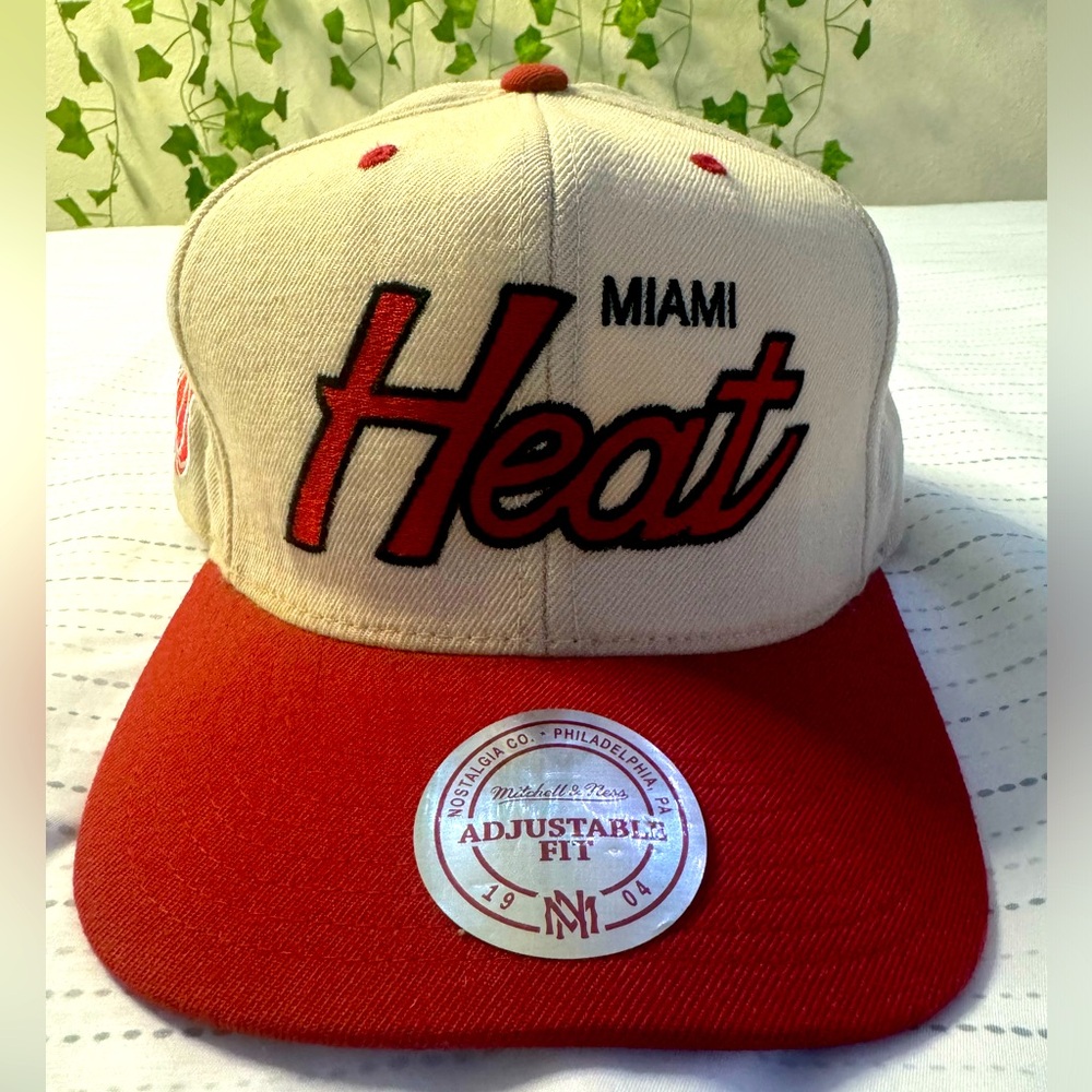 EUC.Nostalgia Co. Mitchell & Ness Miami Heat SnapBack Cap. Tanned and Red.